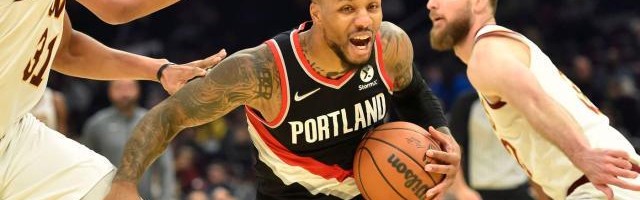 开云体育-开局不佳利拉德初心不改，他对开拓者忠心不改