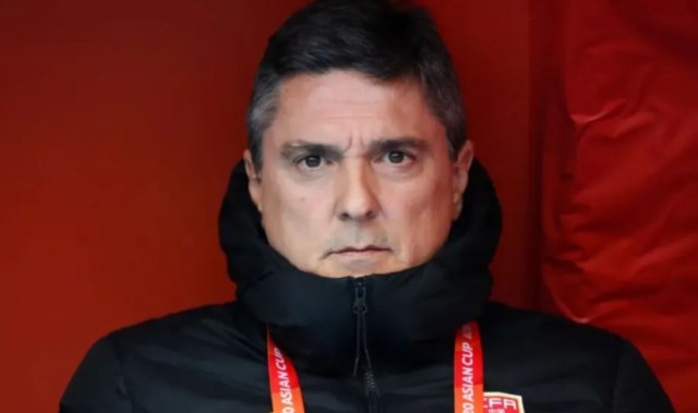 曝U22主帅曾被中国足球搞崩溃：抱着邵佳一痛哭 随后放下心中执念