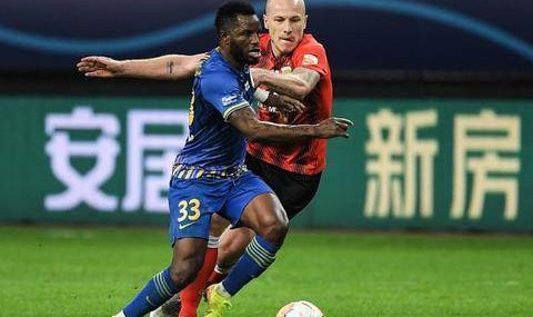 网页版登录入口-冠军铁腰4年长约牵手深圳 18日归队第2轮或演首秀