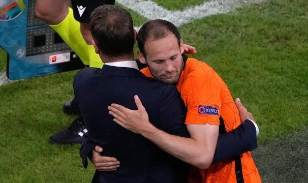 体育视频直播-布林德英雄泪为爱神更为自己：生命重于足球和前程