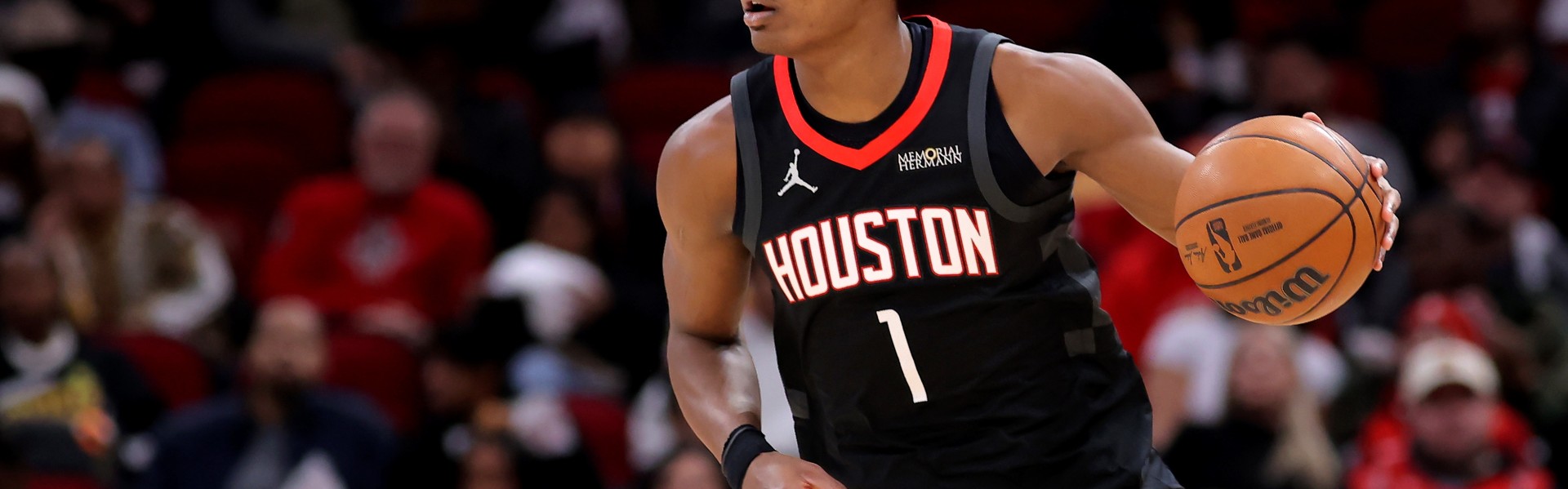 体育视频直播-阿门：教练提醒过热火的打法不一样 但我们还是没做好准备