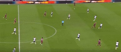 1740611021346026971.gif 热城21.gif