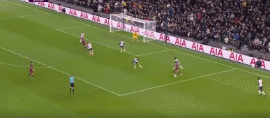 1740611037849083698.gif 热城30.gif